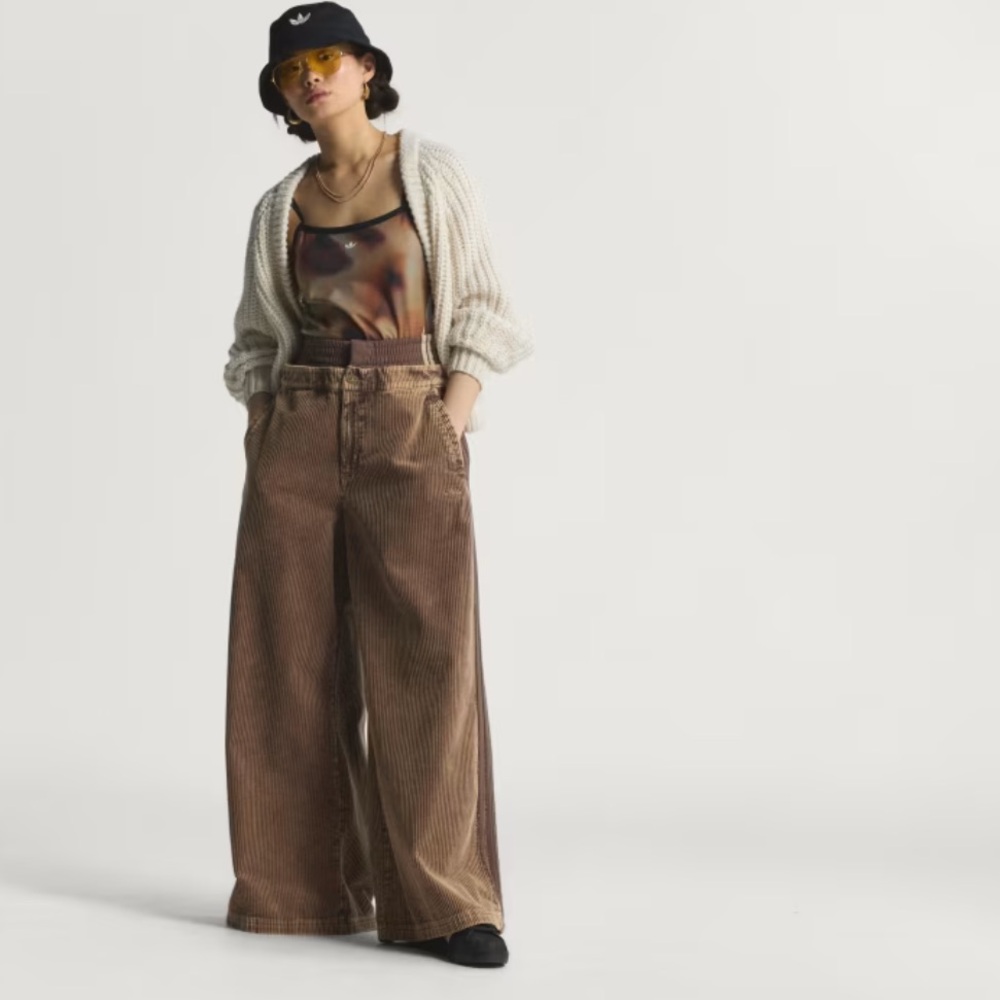ADIDAS CORDUROY SST OVERSIZED PANTS - Picture 5 of 10